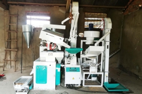 Our-rice-hulling-and-cleaning-machine